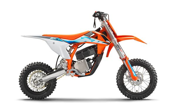 KTM 85SX (03) モトクロッサー バイク 不動車 - オートバイ車体